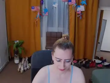 Chaturbate Adult Video Chat of evelynreagan