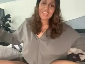 Chaturbate Live Sex Cam of blackgurlkitty