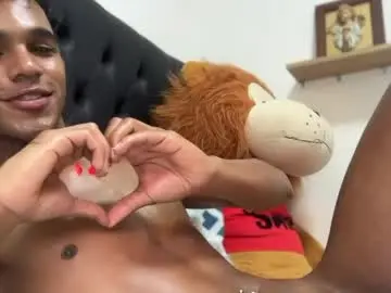 Chaturbate Best Webcam of david_hot44