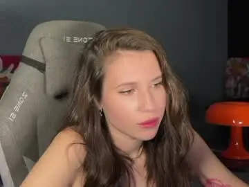 Chaturbate Free Porn Cam of honeyed_hazze