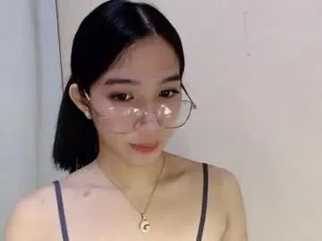 Chaturbate Live Sex Cam of seductive_abia