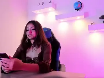 Chaturbate Live Sex Cam of softprincess_