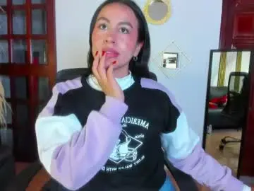 Chaturbate Free Live Porn of emigomez_