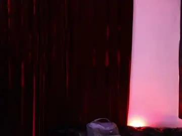 Chaturbate Free Porn Cam of velvet_raze