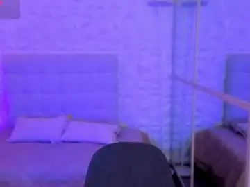 Chaturbate Best live sex cam show of amberthomsonn