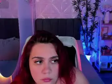 Chaturbate Live Sex Cam of amberthomsonn