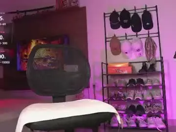 Chaturbate Watch Live Sex Cams of aaronfox_