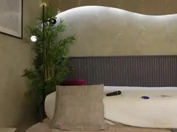 Chaturbate Free Live Porn of mia_lacy
