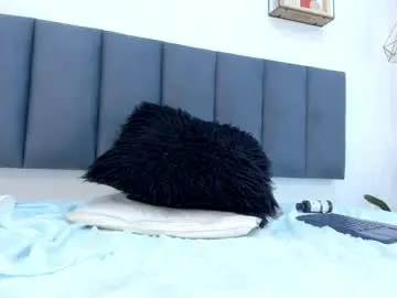 Chaturbate Live Sex Cam of samdoll_