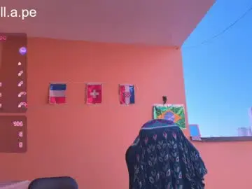 Chaturbate Live Sex Cam of spicestacy1103