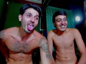 Chaturbate Sex Chat of alejo_323__
