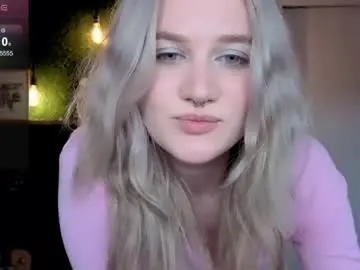 Chaturbate Nude Webcam of eshleeeygreen