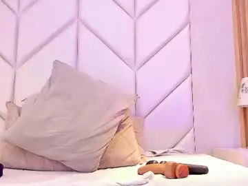 Chaturbate Private Sex Chat of emmabrantt_