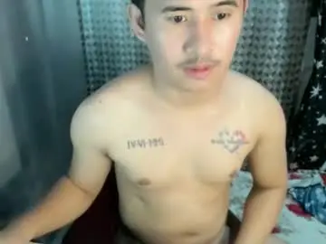 Chaturbate Live Porn of jamesthebigcockxxx