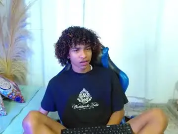 Chaturbate Live Sex Cam of angell18_