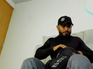 Chaturbate Sex Cam of leocarter_