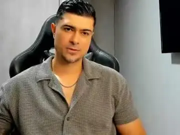 Chaturbate Adult Video Chat of adam_clarke