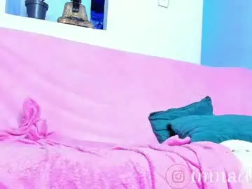 Chaturbate Live Sex Cam of imnadiaroses