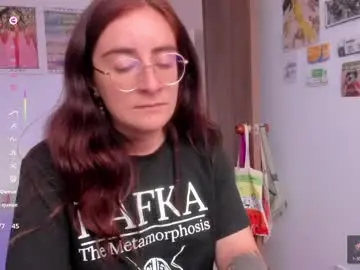 Chaturbate Live Sex Cam of linda_giggle