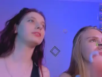 Chaturbate Sex Cam of nami_glow