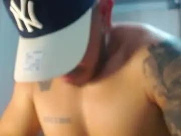 Chaturbate Live Porn of adam_shilder7