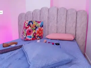 Chaturbate Best live sex cam show of karla_hilton01
