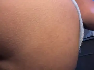 Chaturbate Private Sex Chat of samyra_dress