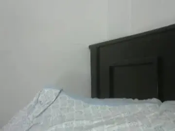 Chaturbate Live Sex Cam of princesslove90