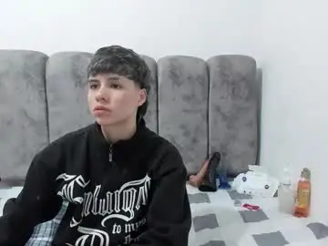 Chaturbate Adult Webcam of bruno_cruz