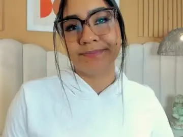 Chaturbate Free Live Porn of noa_moon