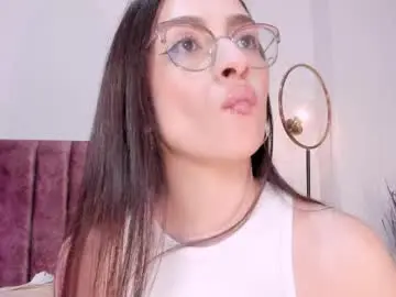 Chaturbate Free Live Porn of andracyruss