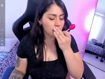 Chaturbate Sex Cam of emmax_x