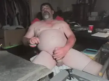 Chaturbate Live Sex Cam of thecajunbator2
