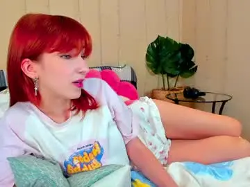 Chaturbate Live Sex Cam of flatter_shy