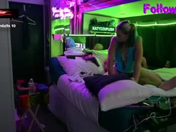 Chaturbate Sex Chat of katycouple69