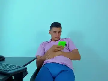 Chaturbate Live Porn of max_wild01
