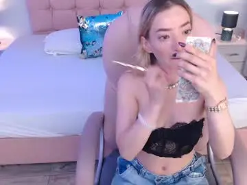 Chaturbate Best live sex cam show of zoee_joness