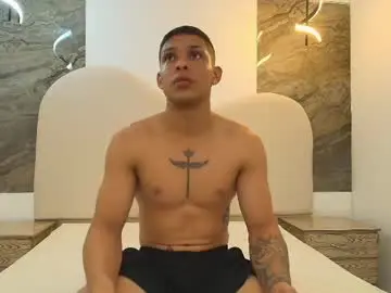 Chaturbate Adult Video Chat of brandon_mercuri