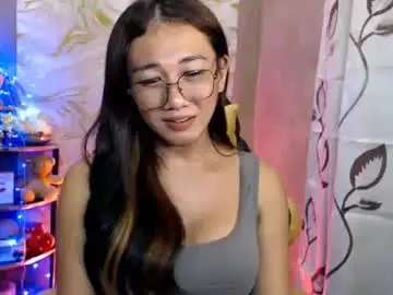 Chaturbate Adult Webcams of pia_worthsback