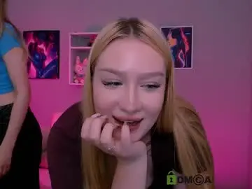 Chaturbate Live Sex of playful_sophie