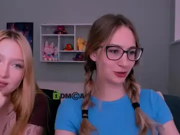 Chaturbate Live Sex of playful_sophie