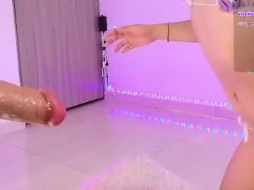 Chaturbate Watch Live Sex Cams of vivi_luv