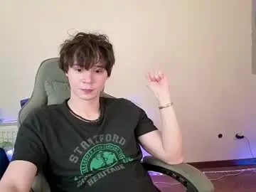 Chaturbate Live Sex Cam of anthonycutie