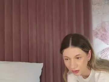 Chaturbate Free Live Porn of ariaheart_