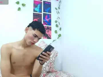 Chaturbate Nude Webcam of liam_honey18