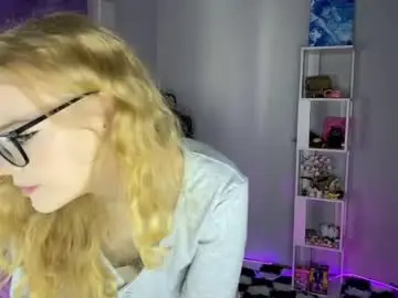 Chaturbate Nude Webcam of evetease