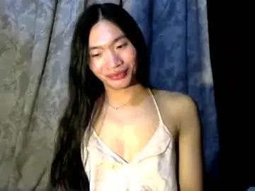 Chaturbate Free Porn Cam of hornyash_cockhunter
