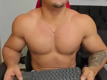 Chaturbate Best live sex cam show of tyler_hank1