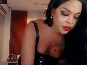 Chaturbate Free Live Porn of urmajestytyra