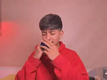 Chaturbate Best live sex cam show of teobuff